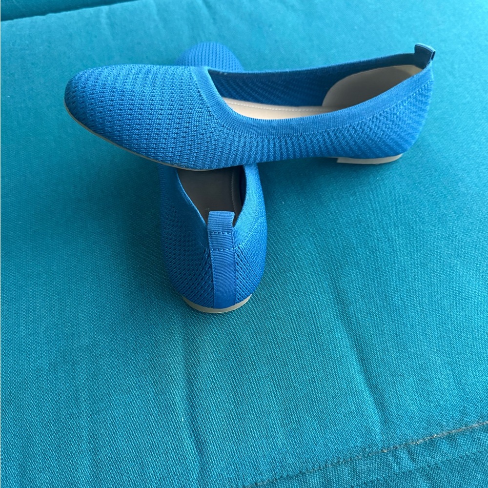 Comfort Foam Flat Shoes Size
...
11 Woman